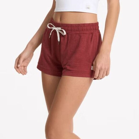 Vuori Pants - Vuori Women's Halo Performance Shorts in Currant Heather